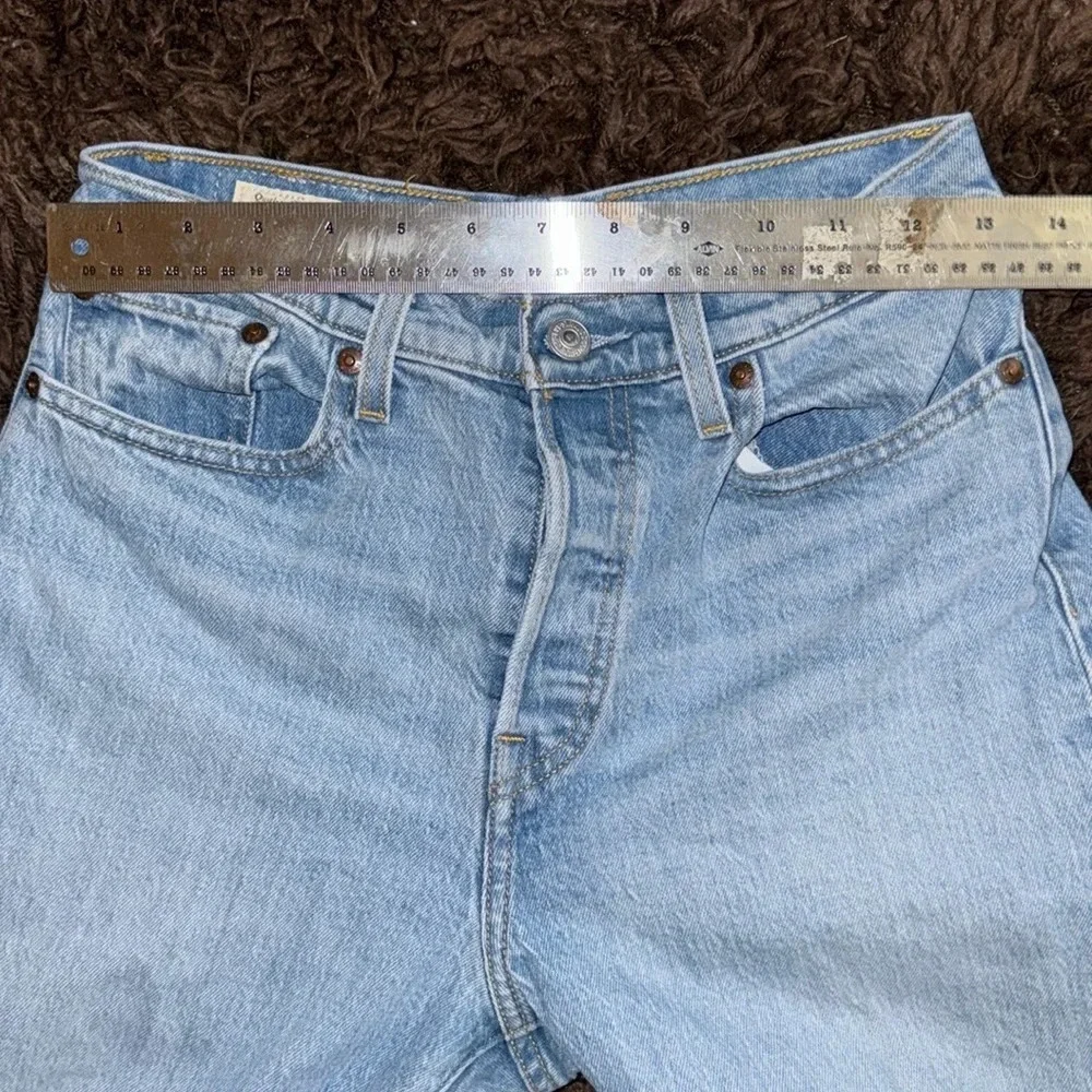 Levis universally flattering